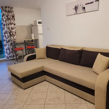 Escape Oasis - Apartament Mamaia Nord Năvodari